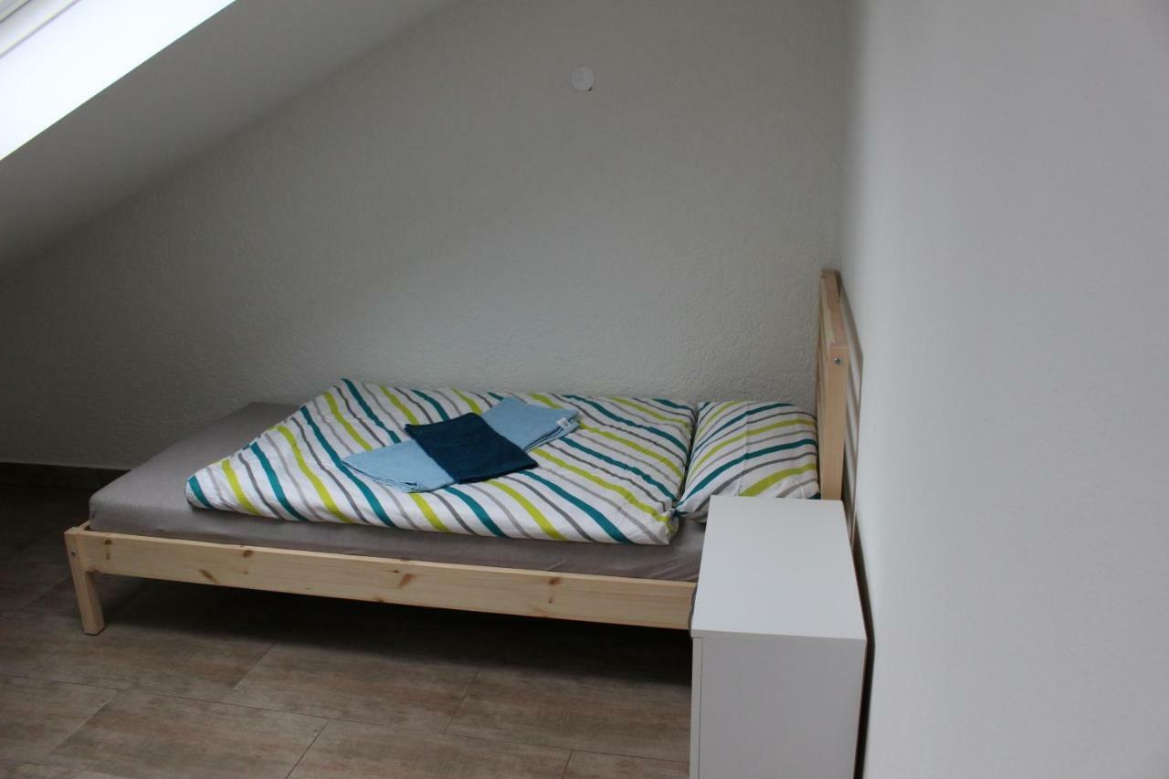 Zv-Scholtz Gaestehaus Neuoetting Simbacher Strasse 7 Eksteriør bilde